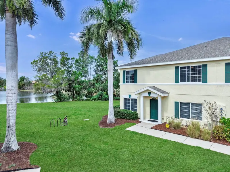 208 Cape Harbour Loop #102, FL