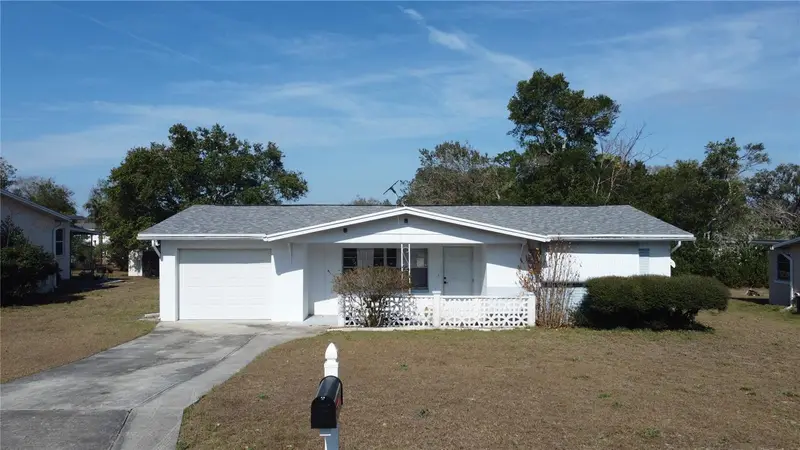 100 S Fillmore St, FL