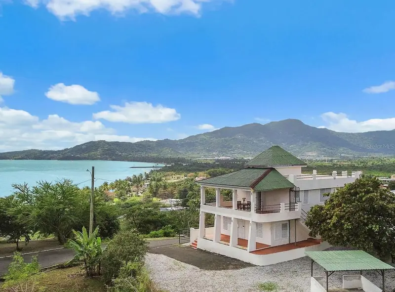 39 Comm Playa Guayanes, PR