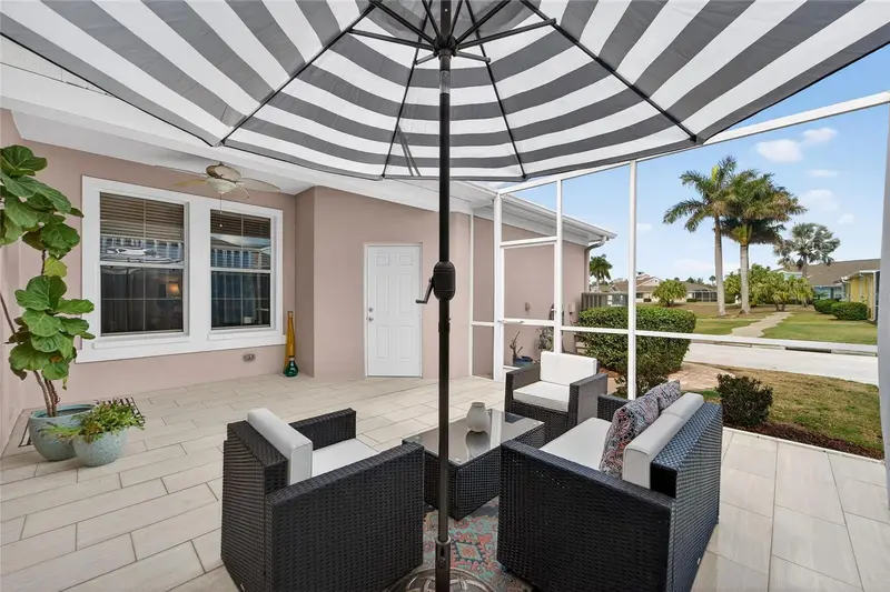 5515 Golden Isles Dr, FL
