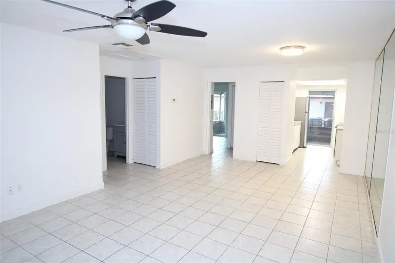53 W Marbrisa Way, FL