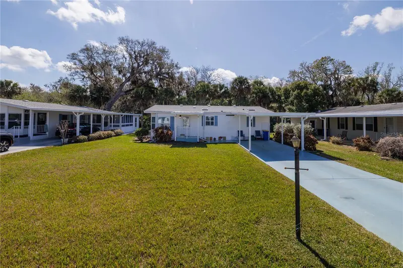 810 N Navigators Way, FL