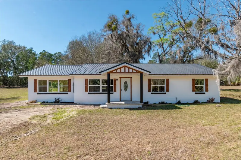 983 S County Road 21, FL