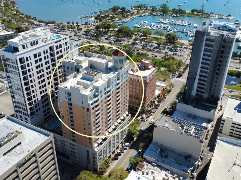 1350 Main St #502, FL