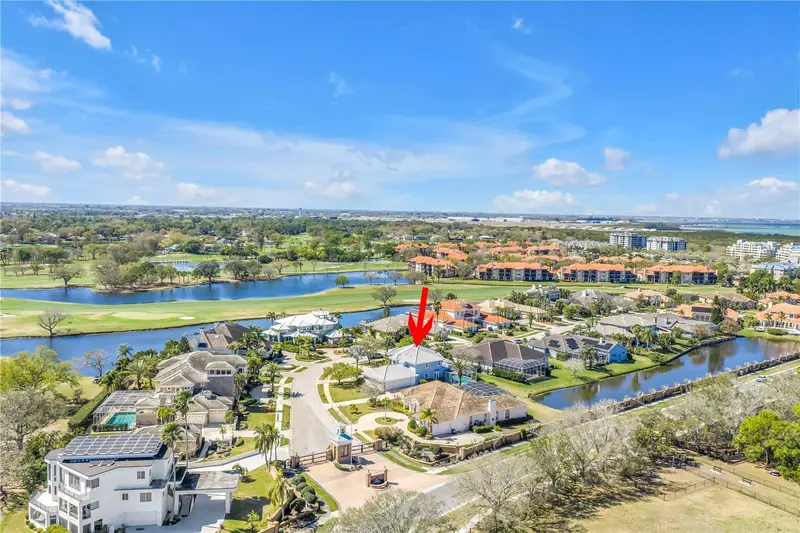 14365 Eagle Pointe Dr, FL