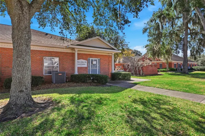 4130 Nw 37th Pl #Ste E, FL