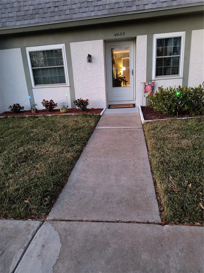 4653 Lake Villa Dr #B, FL