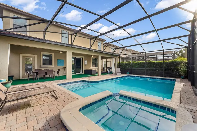 1520 Moon Valley Dr, FL