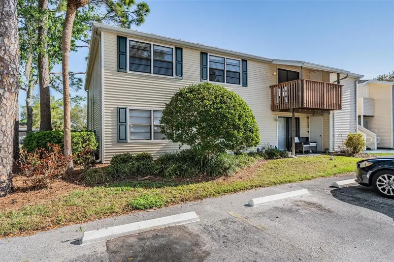 124 Loblolly Ct #H, FL