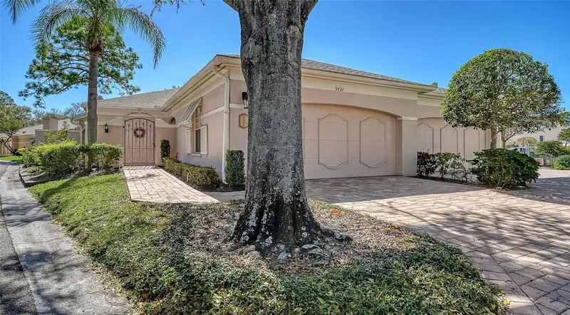 5521 Chanteclaire #21, FL