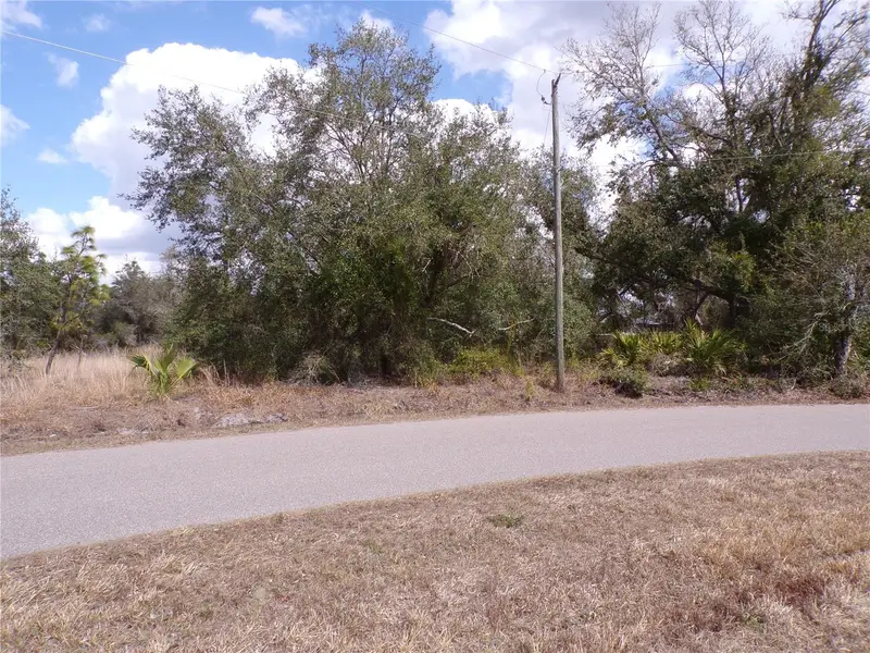 208 And 214 Rose Cir, FL