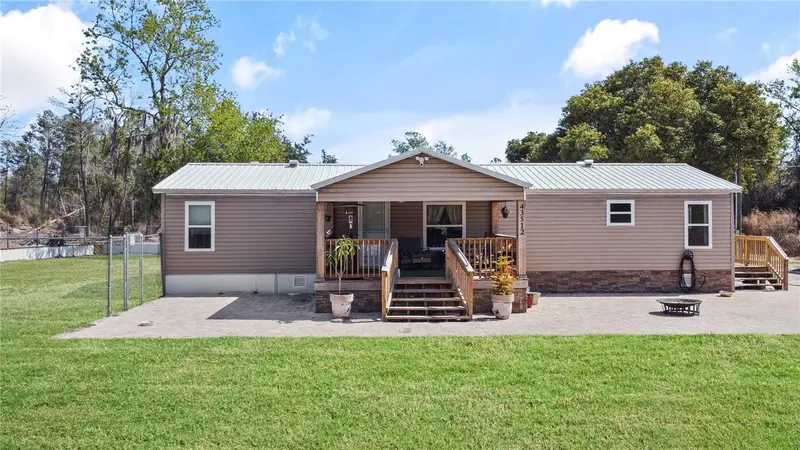 43512 Bear Lake Blvd, FL