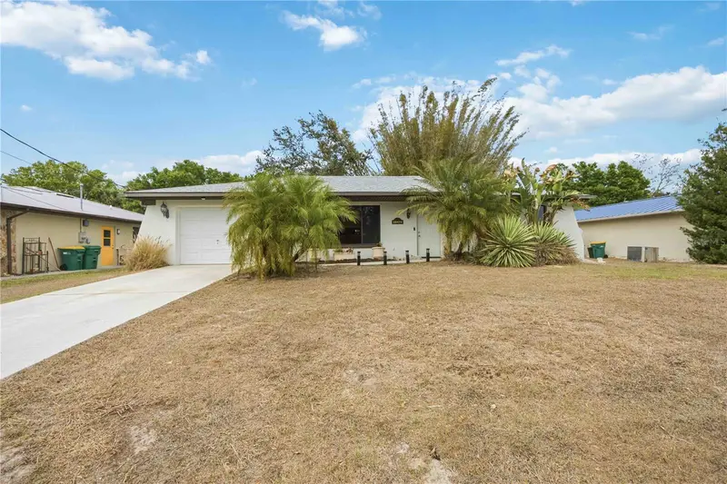 28474 Coco Palm Dr, FL