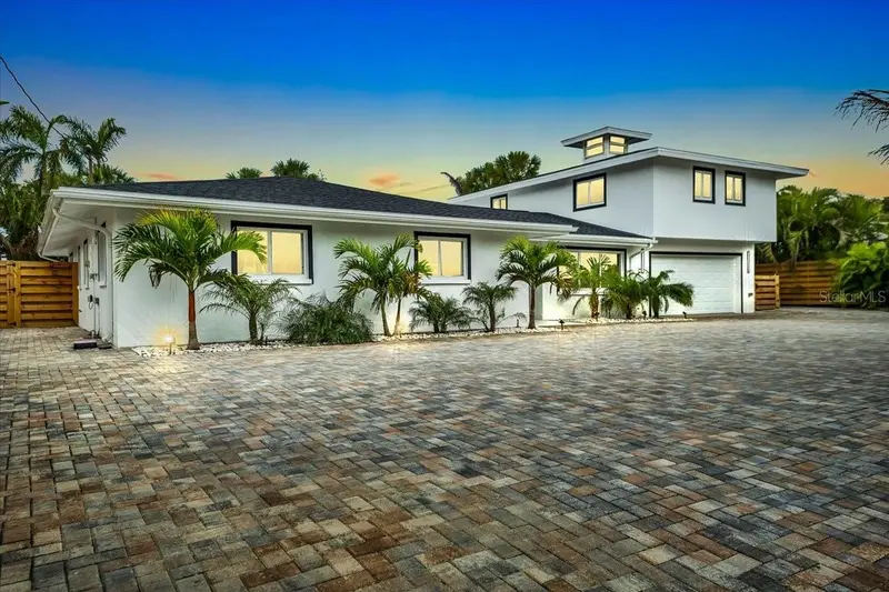 5624 Cape Leyte Dr, FL
