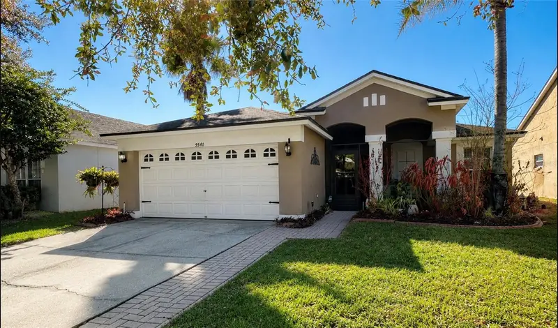 5541 Dark Star Loop, FL