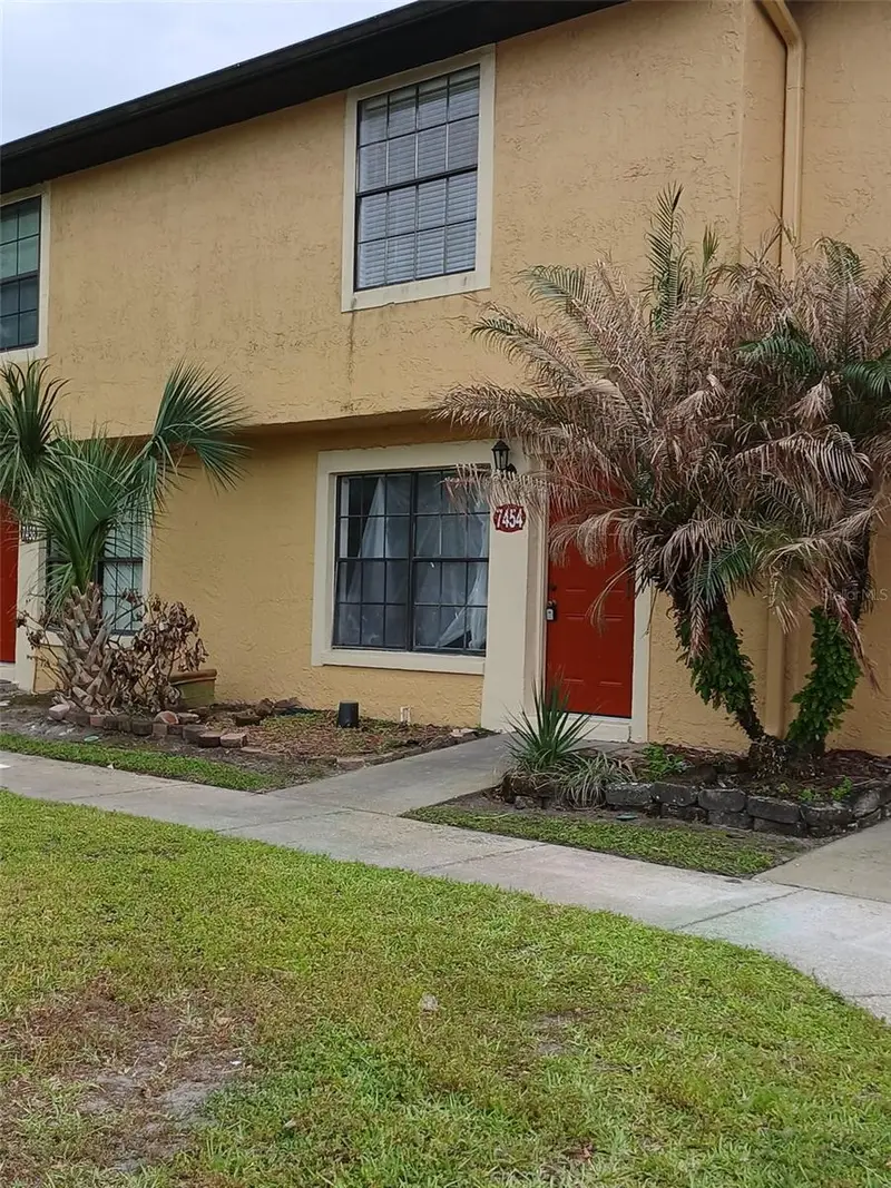 7454 Wynnewood Sq #188, FL