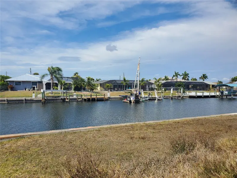 5299 Early Ter, FL