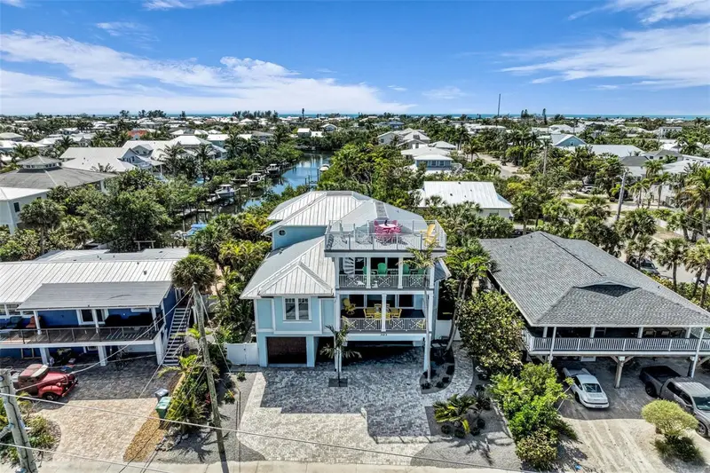 303 S Bay Blvd, FL