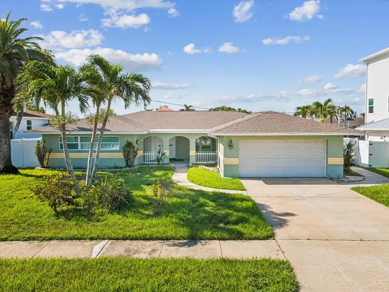 441 Palm Island Ne, FL