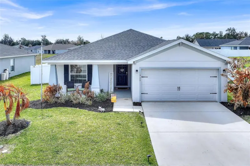 909 Inverness Way, FL