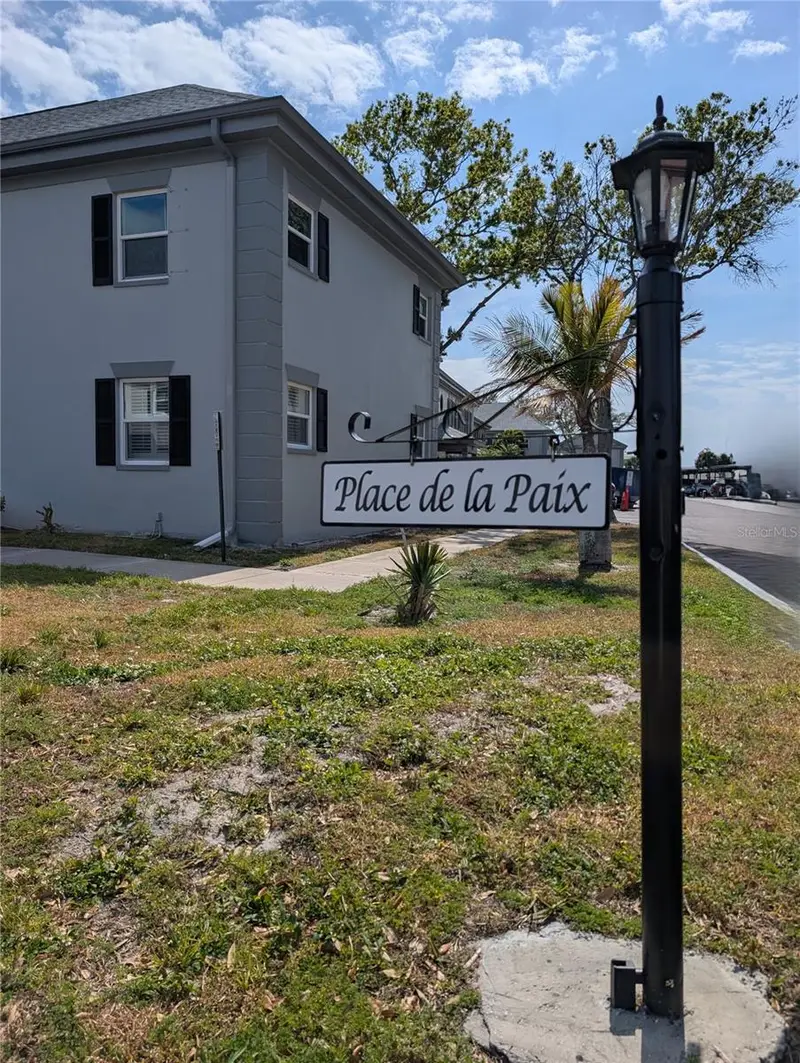 6990 Place De La Paix #1a, FL