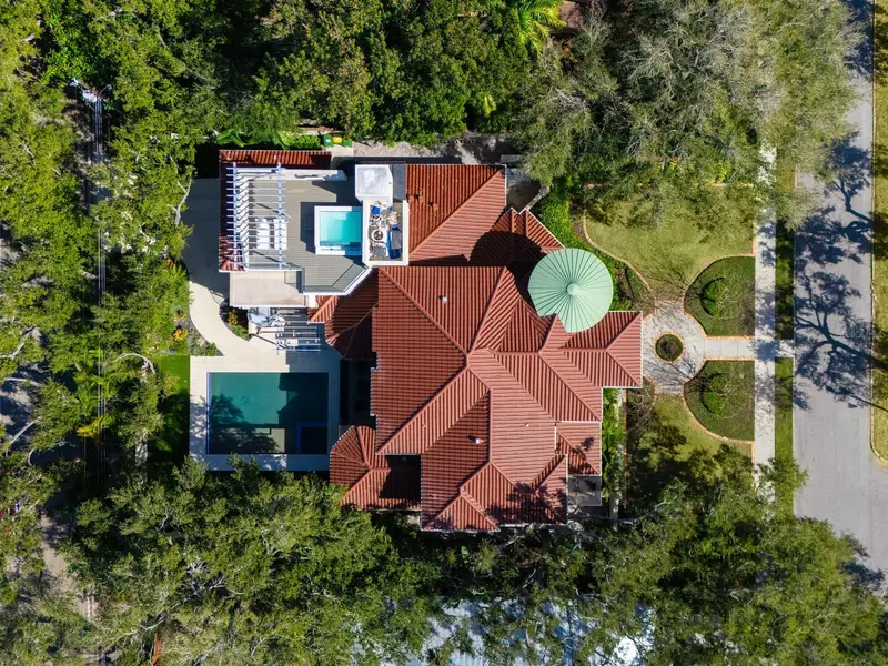 1655 South Dr, FL