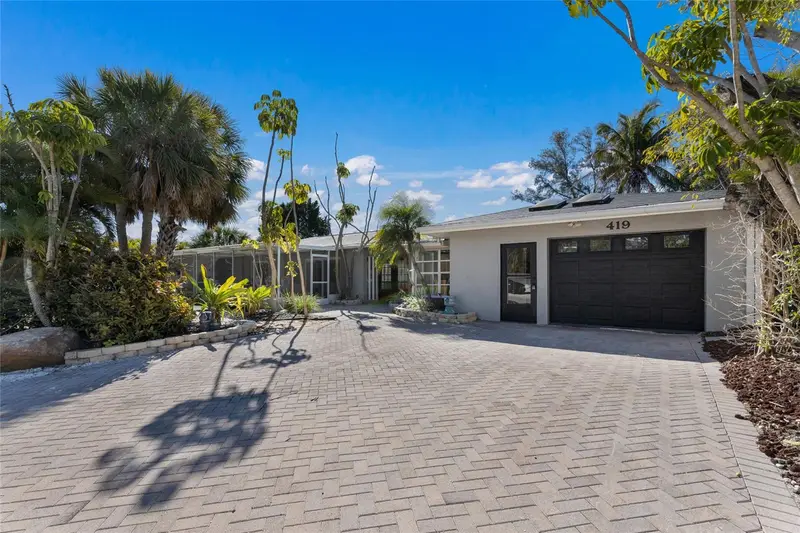 419 Clark Dr, FL