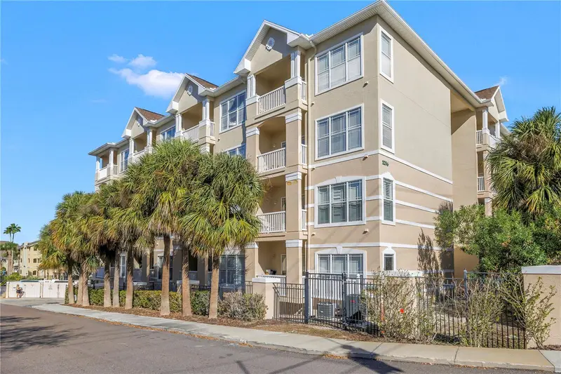 1216 S Missouri Ave #415, FL