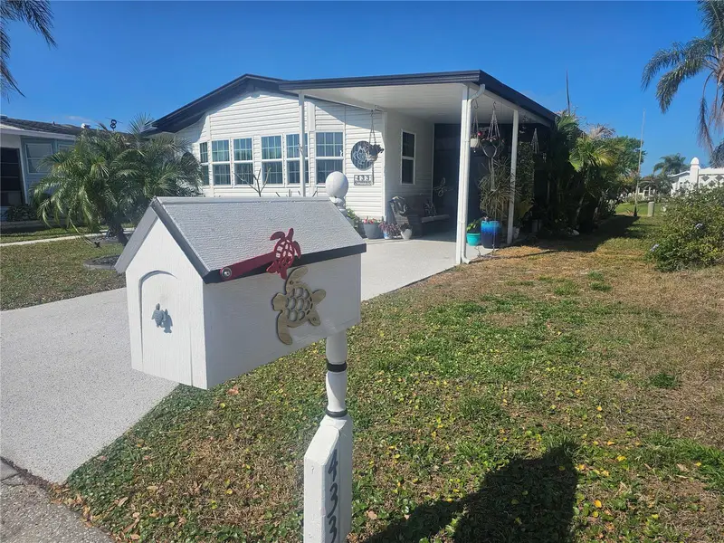 433 Sailfish Blvd, FL