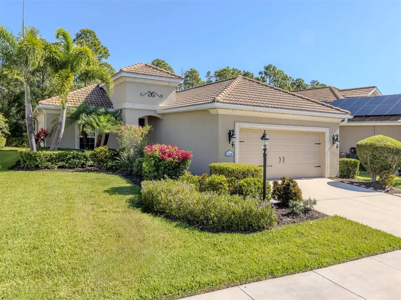 12240 Stuart Dr, FL