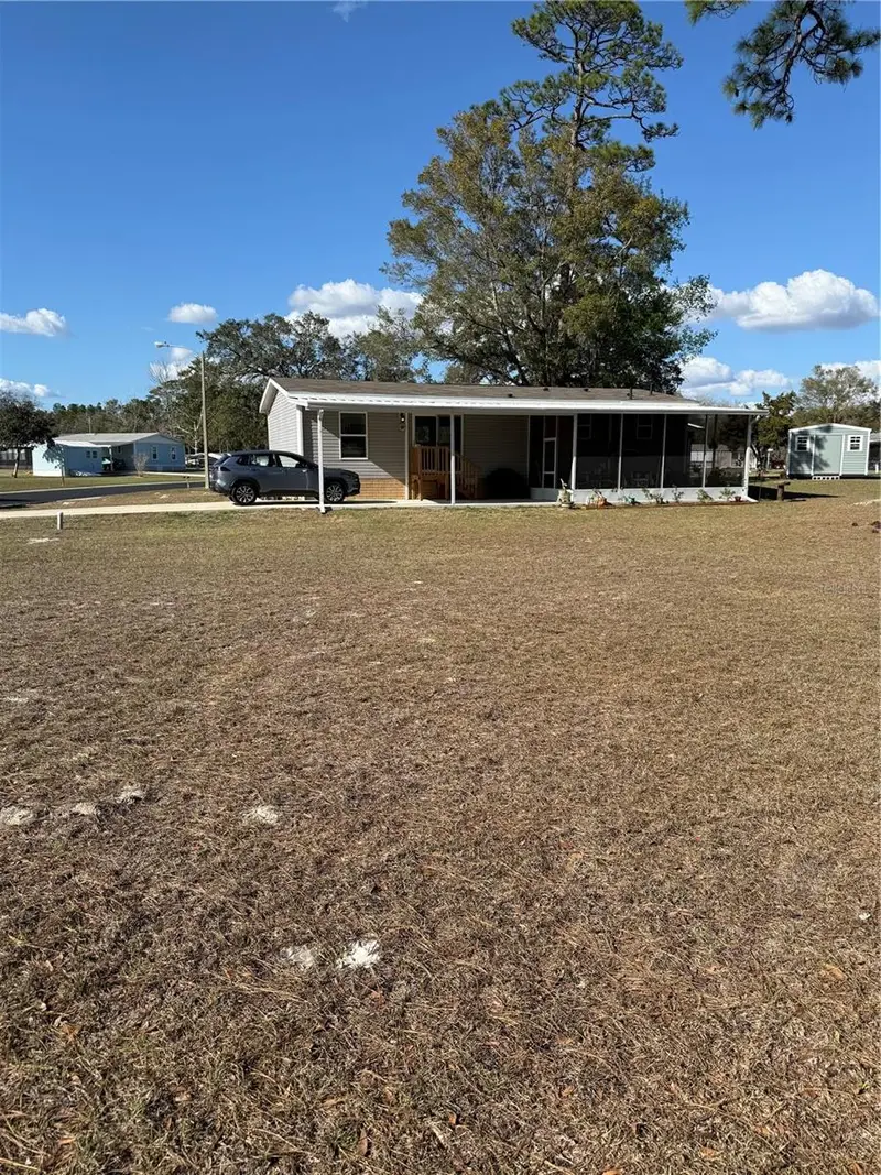 8325 N Fairgrove Ter, FL
