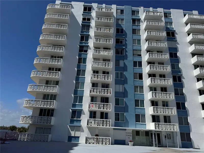 925 N Halifax Ave #102, FL
