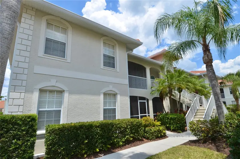 7202 L Pavia Blvd #7202, FL