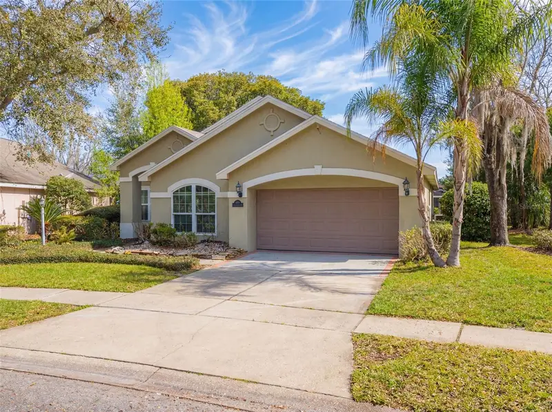 947 Paddington Ter, FL