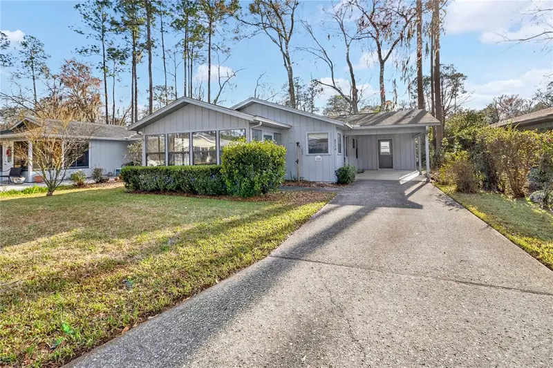 8754 Nw 37th Cir, FL