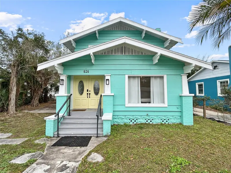 626 37th Ave S, FL