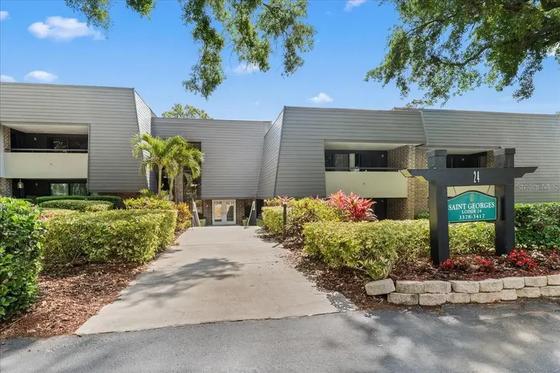 36750 Us Highway 19 #24-104, FL