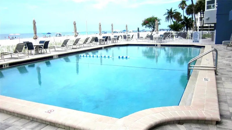 17400 Gulf Boulevard, FL