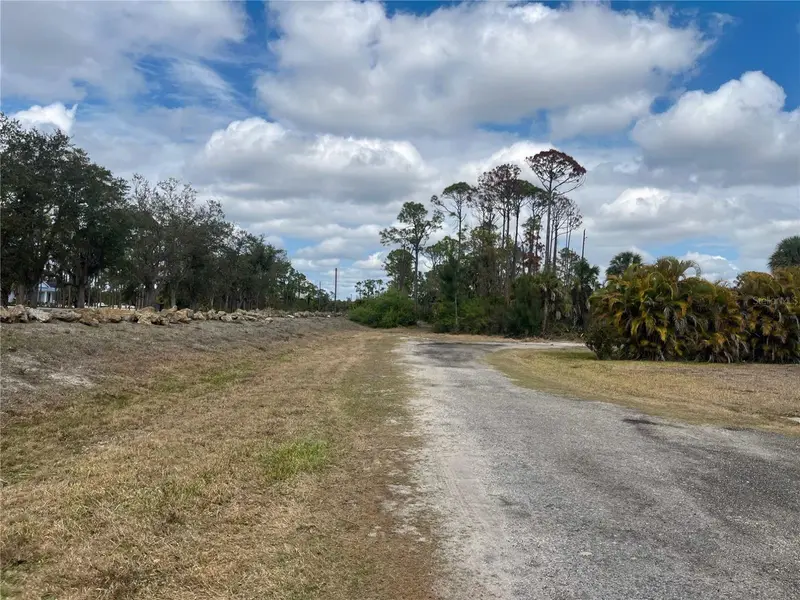 0 Caloosa Dr, FL