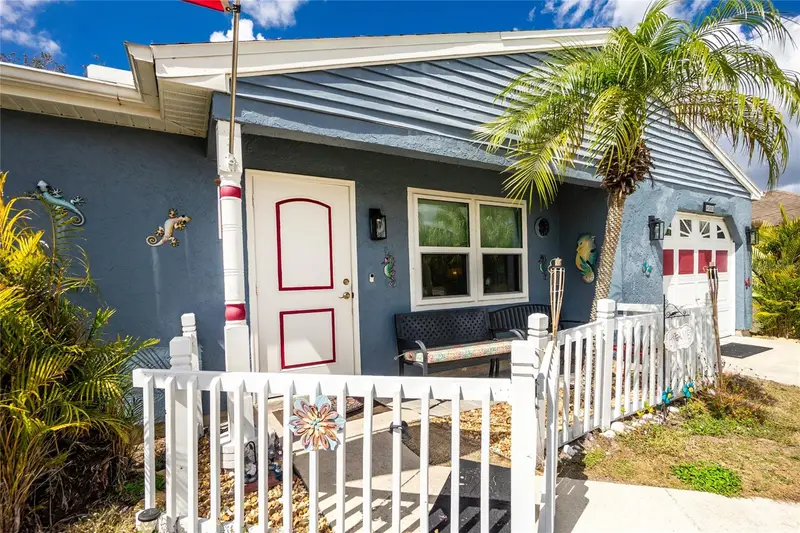 4583 S Salford Blvd, FL