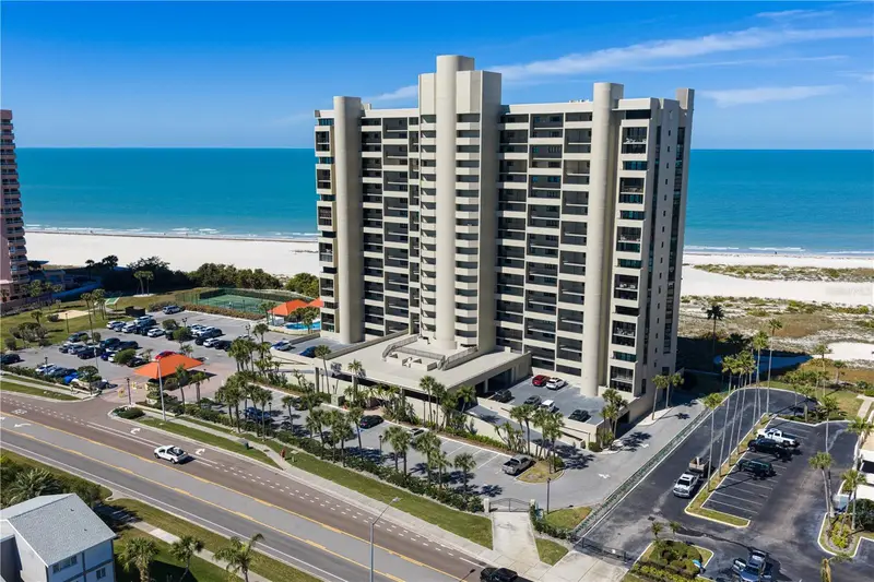 1290 Gulf Blvd #1002, FL