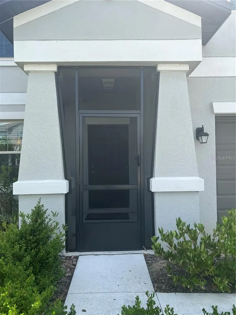 31811 Sun Kettle Loop, FL