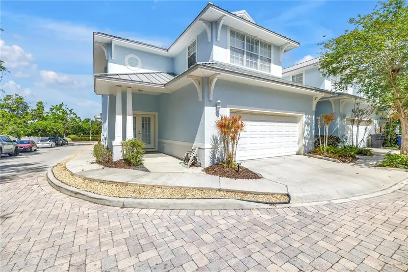 1014 Ewing Pl, FL