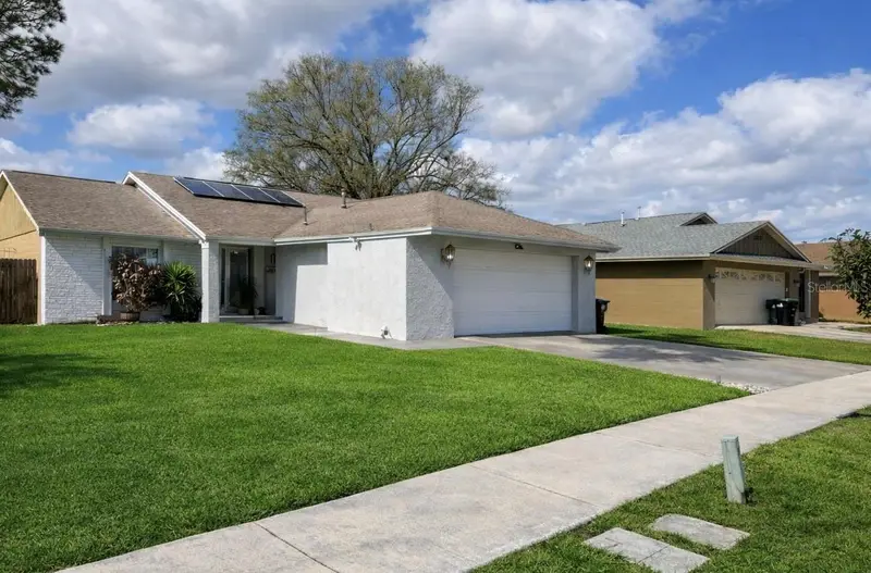 2217 Paprika Dr, FL