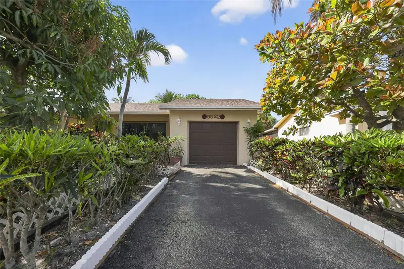 9522 Affirmed Ln, FL