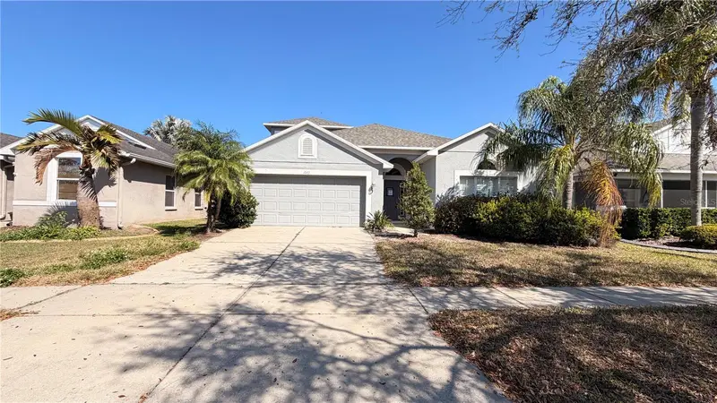 1643 Bonita Bluff Ct, FL