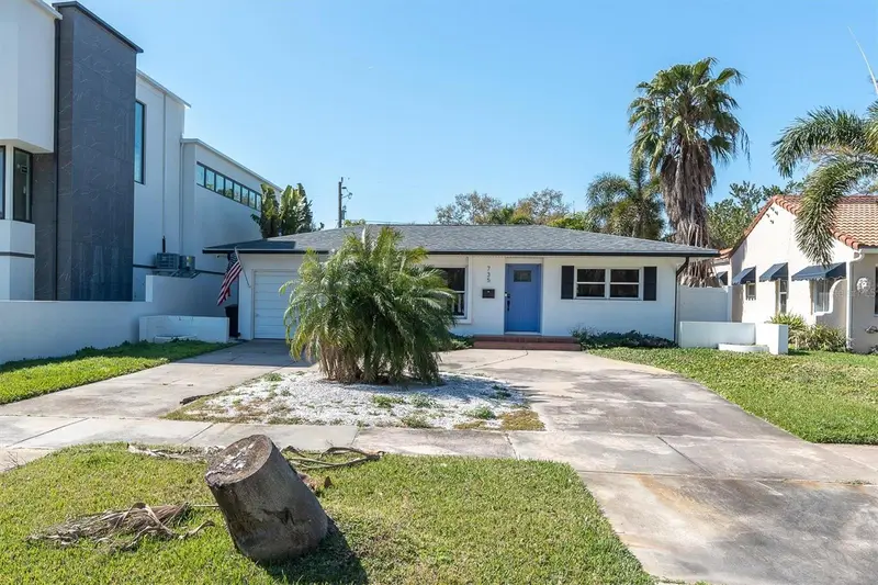 735 Snell Isle Blvd Ne, FL