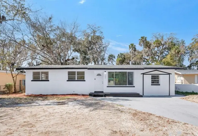 124 Baywood Dr, FL