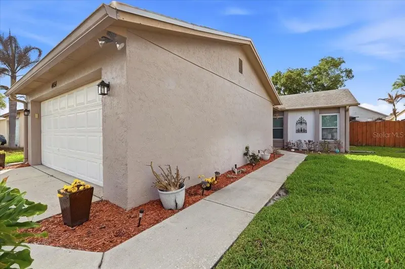 4454 Glenns Lndg, FL