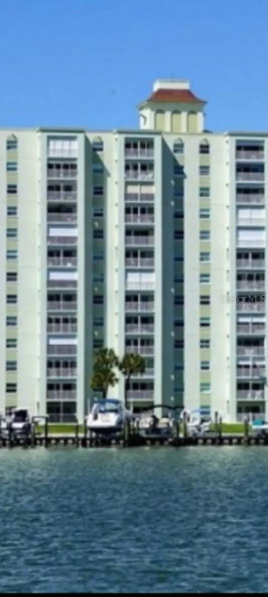 400 64th Ave W #1004w, FL